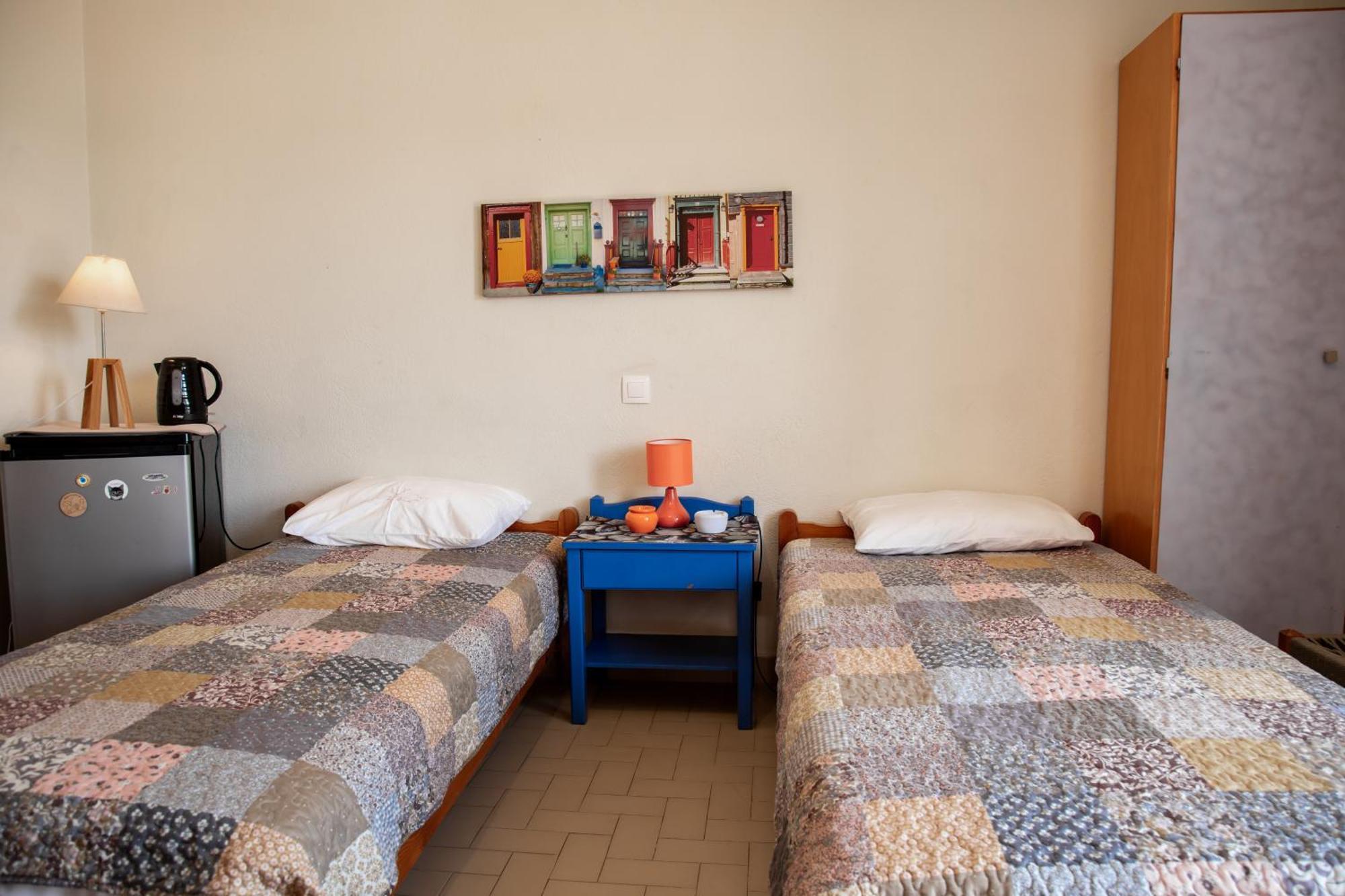 Nefeli Rooms Agia Marina Exterior foto